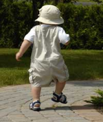 baby-boy-walking.jpg